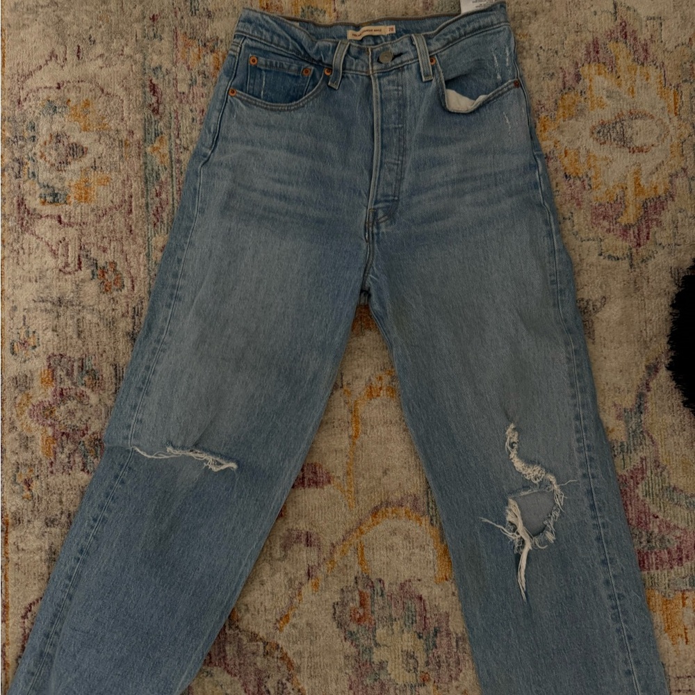 Levi jeans